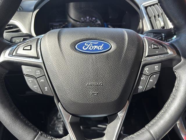Certified 2022 Ford Edge Titanium w/ Equipment Group 301A image 27
