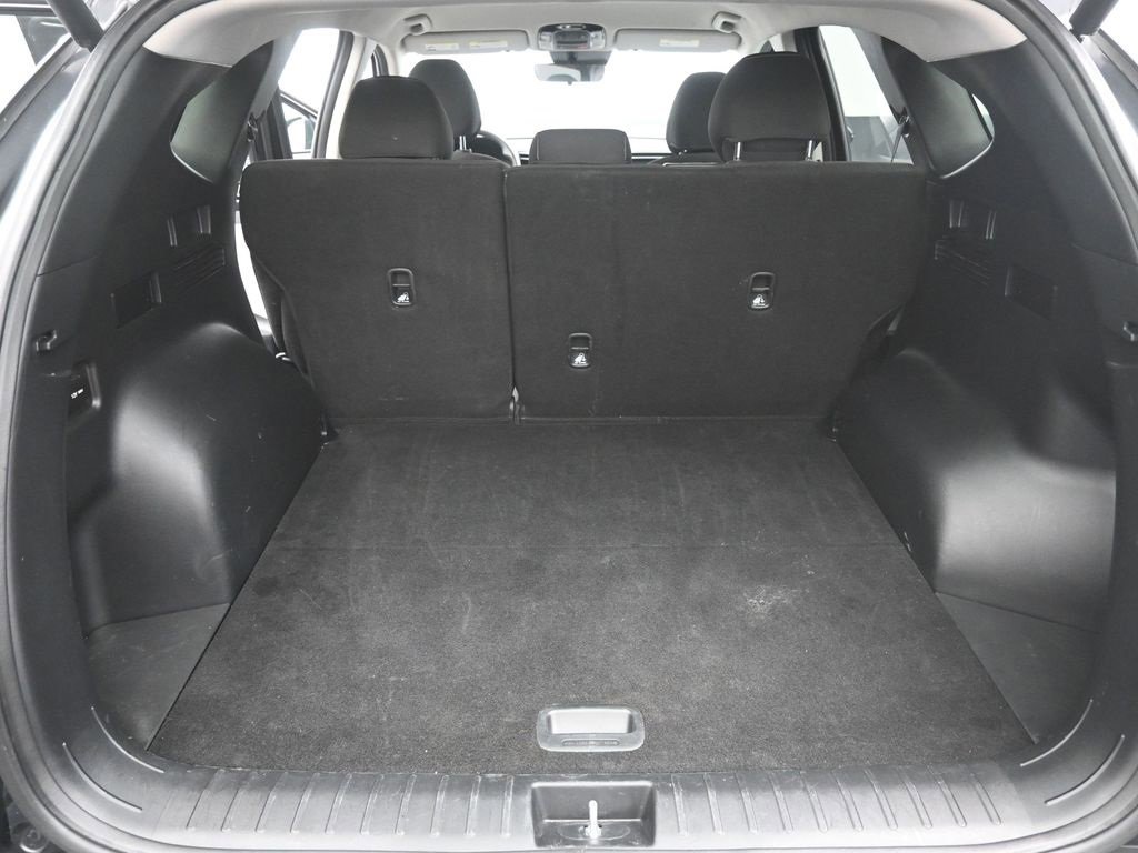 Used 2023 Hyundai Tucson SEL image 2