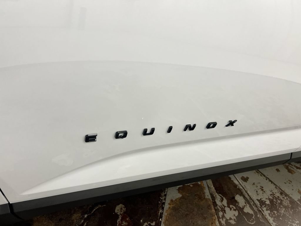 New 2027 Chevrolet Equinox RS AWD/4WD image 26