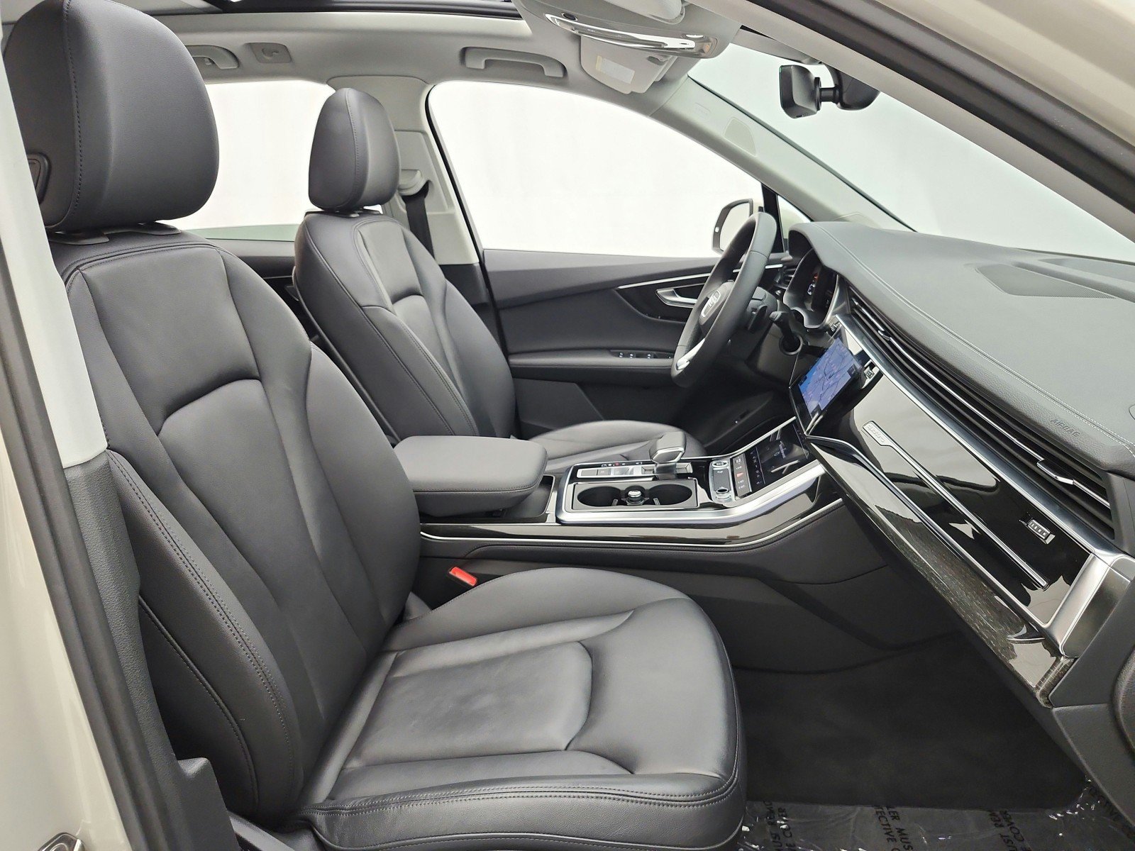 Used 2023 Audi Q7 2.0T Premium Plus w/ Premium Plus Package AWD/4WD image 19