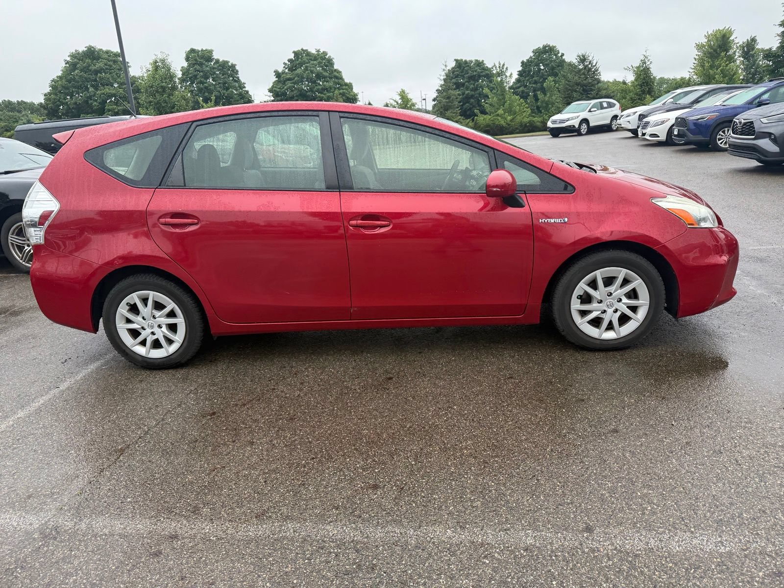Used 2013 Toyota Prius V Three FWD image 4