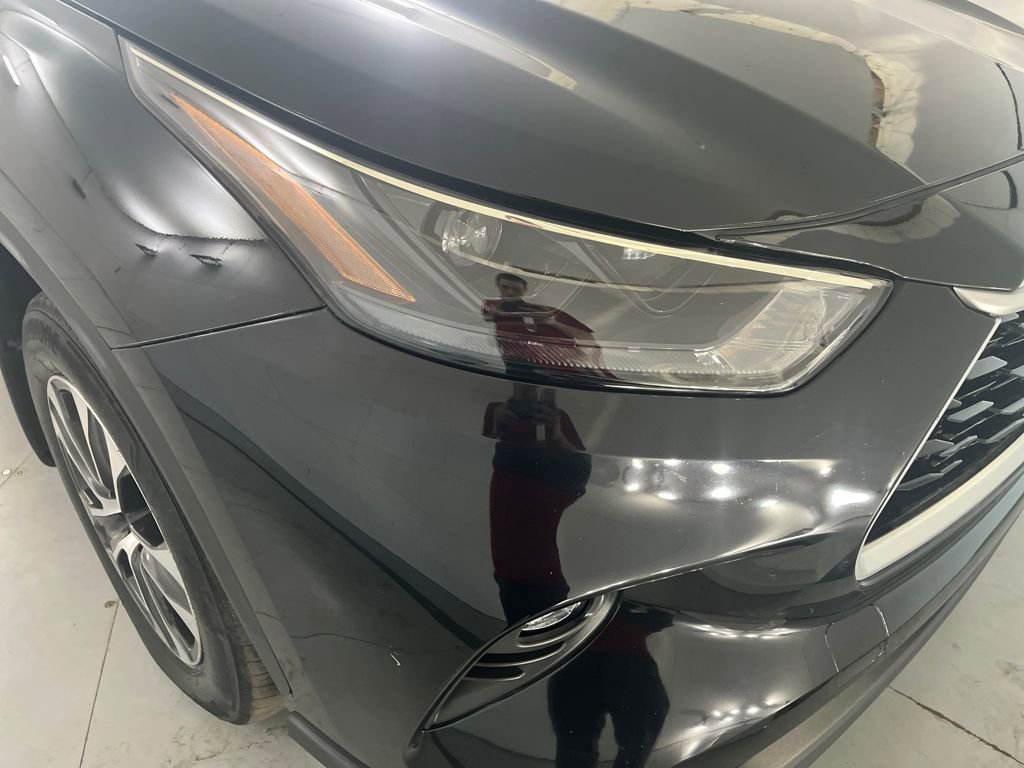 Used 2023 Toyota Highlander XSE image 36