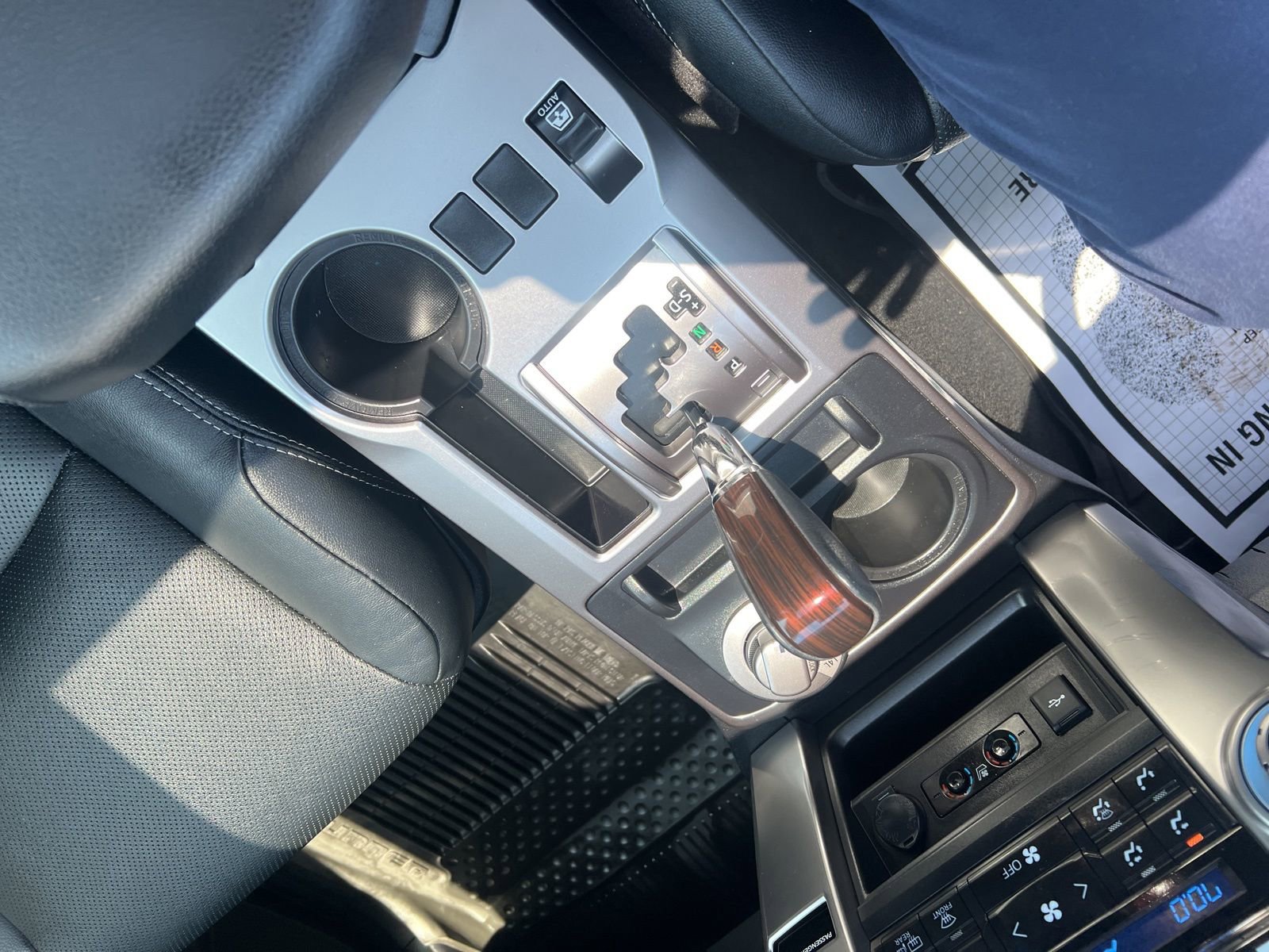 Used 2023 Toyota 4Runner Limited image 24