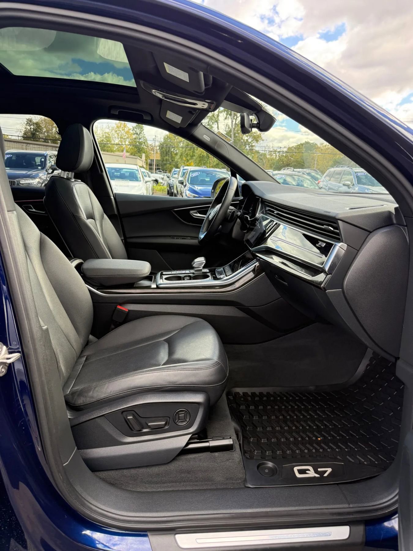 Used 2022 Audi Q7 2.0T Premium Plus w/ Premium Plus Package image 19