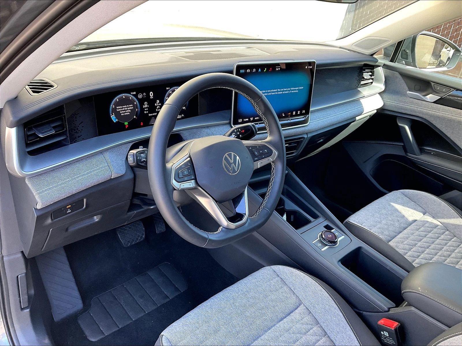 Certified 2025 Volkswagen Tiguan S AWD/4WD image 13