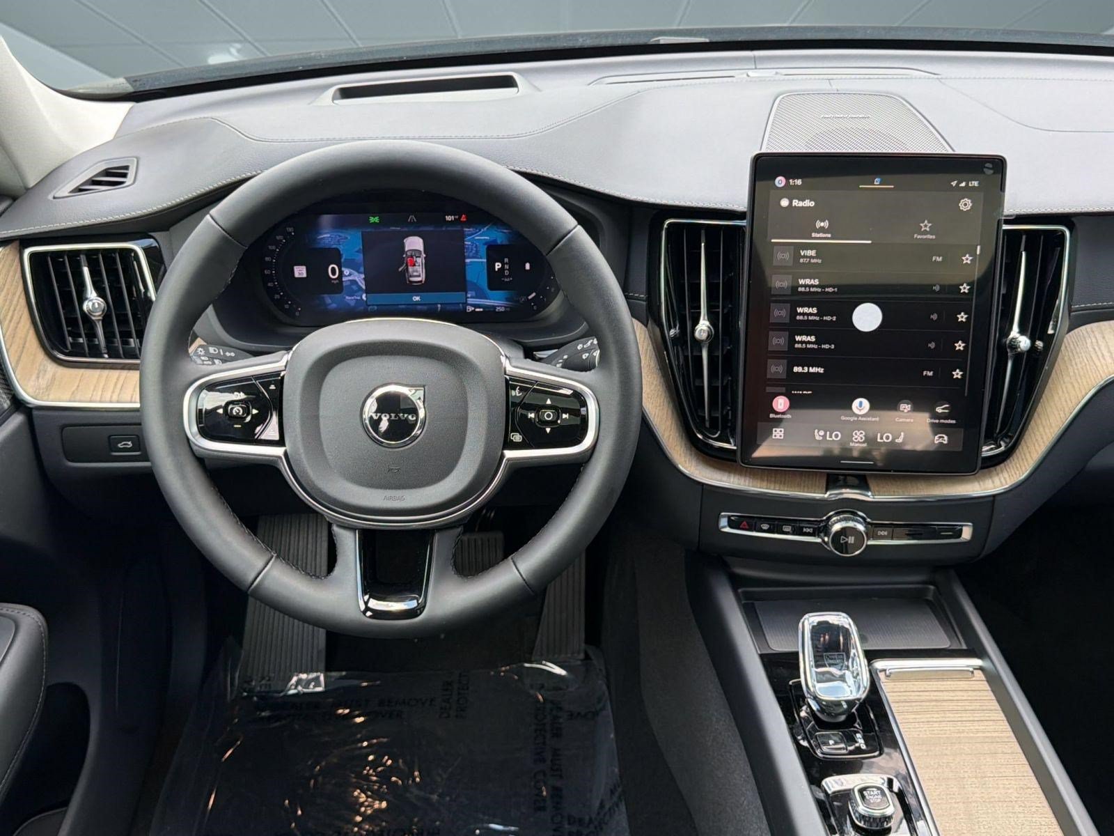 New 2026 Volvo XC60 B5 Ultra w/ Climate Package AWD/4WD image 28