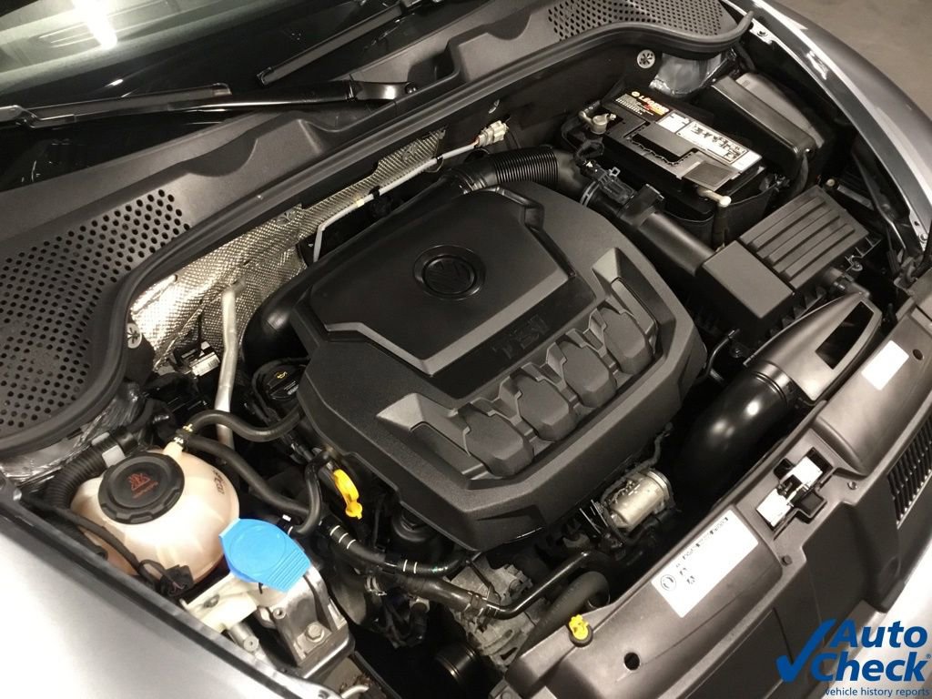 Used 2019 Volkswagen Beetle 2.0T S image 41