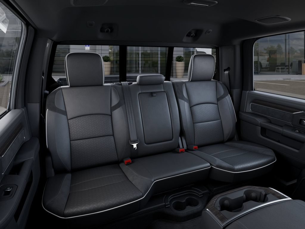New 2026 RAM 2500 Laramie w/ Night Edition AWD/4WD image 15