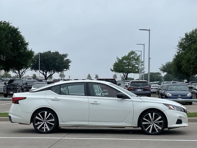 Used 2022 Nissan Altima 2.5 SR FWD image 3