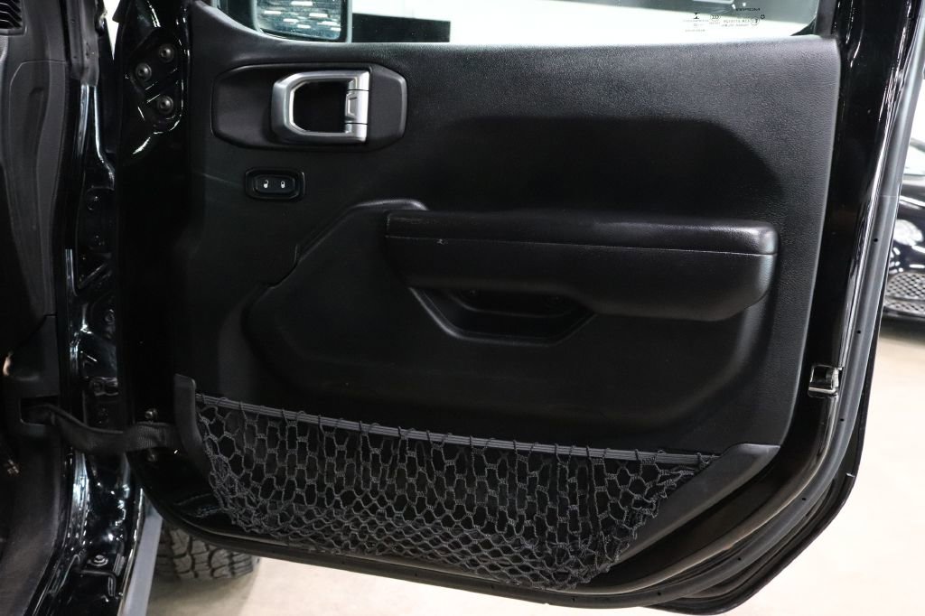 Used 2020 Jeep Gladiator Rubicon image 21