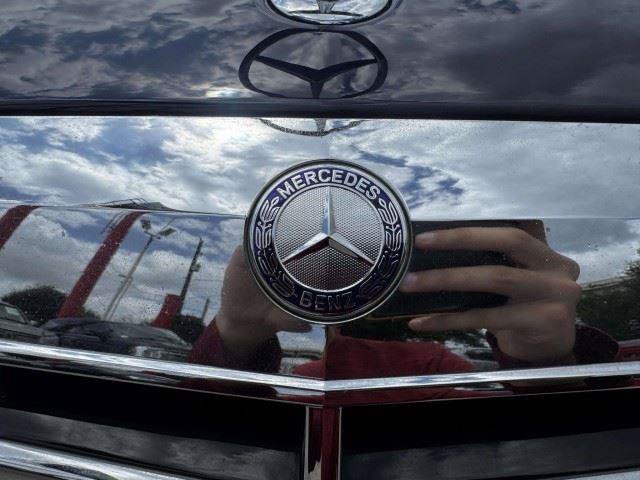 Used 2012 Mercedes-Benz S 550 4MATIC image 13