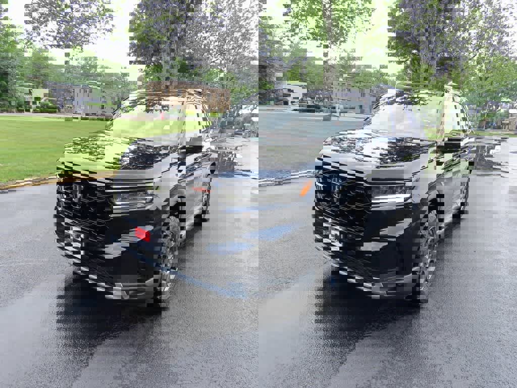 New 2025 Honda Pilot TrailSport image 1