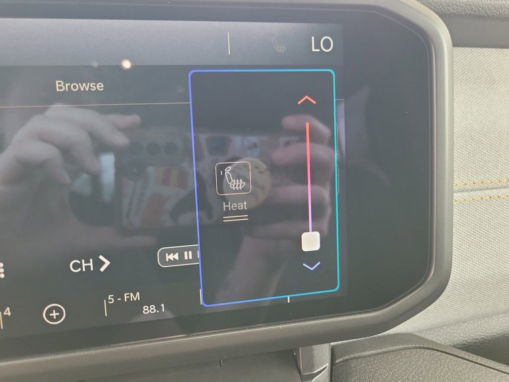 New 2025 Jeep Gladiator Sport image 21