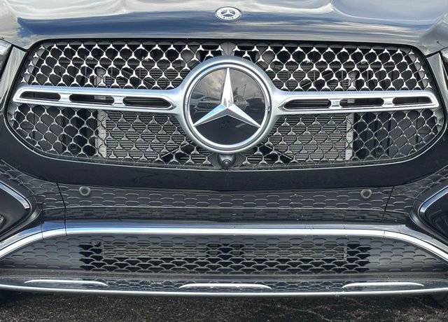 New 2026 Mercedes-Benz GLE 450 4MATIC image 3