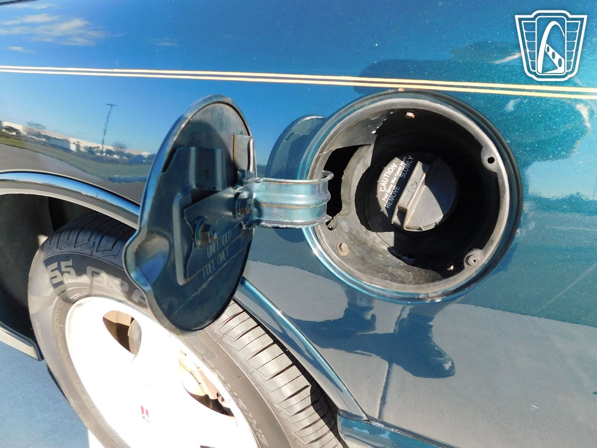 Used 1995 Oldsmobile Cutlass Supreme Convertible image 33