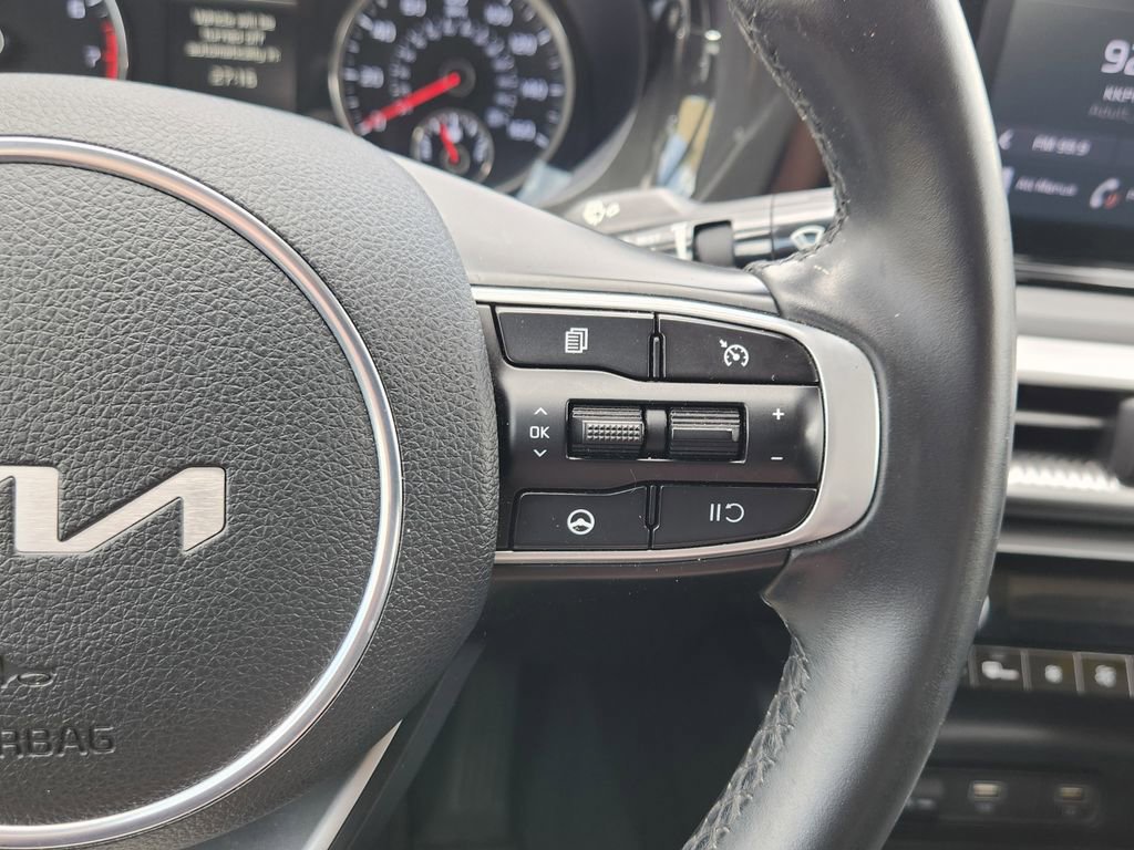 Used 2022 Kia K5 LXS AWD/4WD image 27