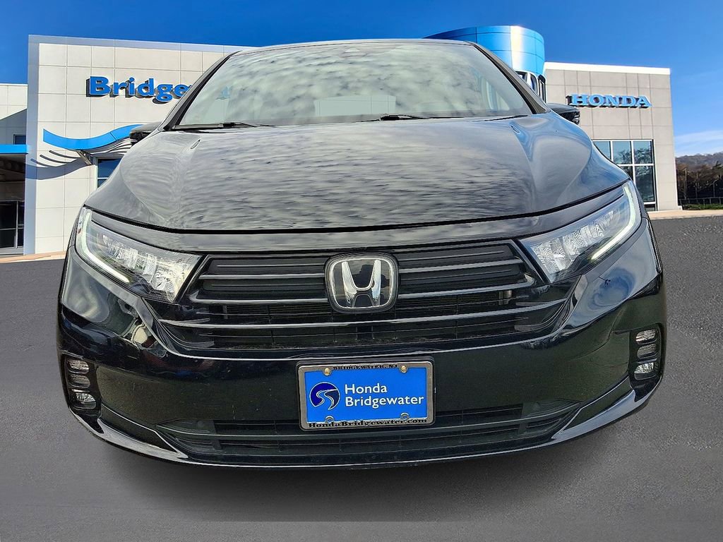 Used 2023 Honda Odyssey Sport image 2