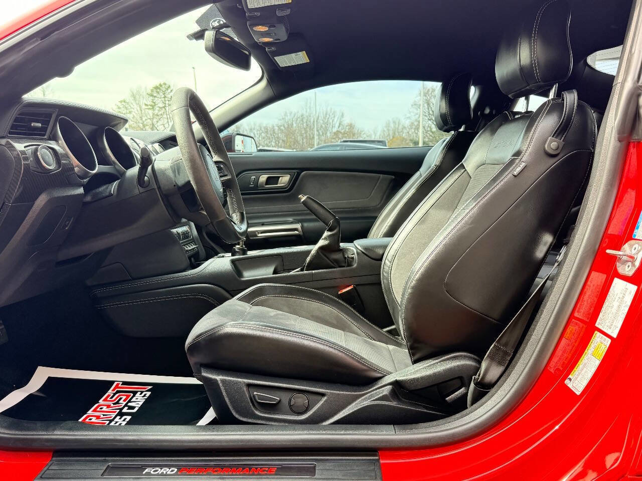 Used 2020 Ford Mustang Shelby GT350 w/ Technology Package image 19