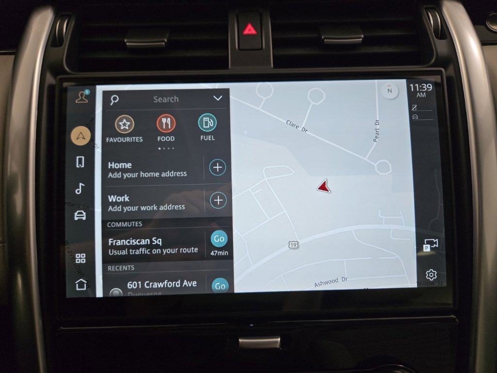 Certified 2025 Land Rover Discovery S AWD/4WD image 17