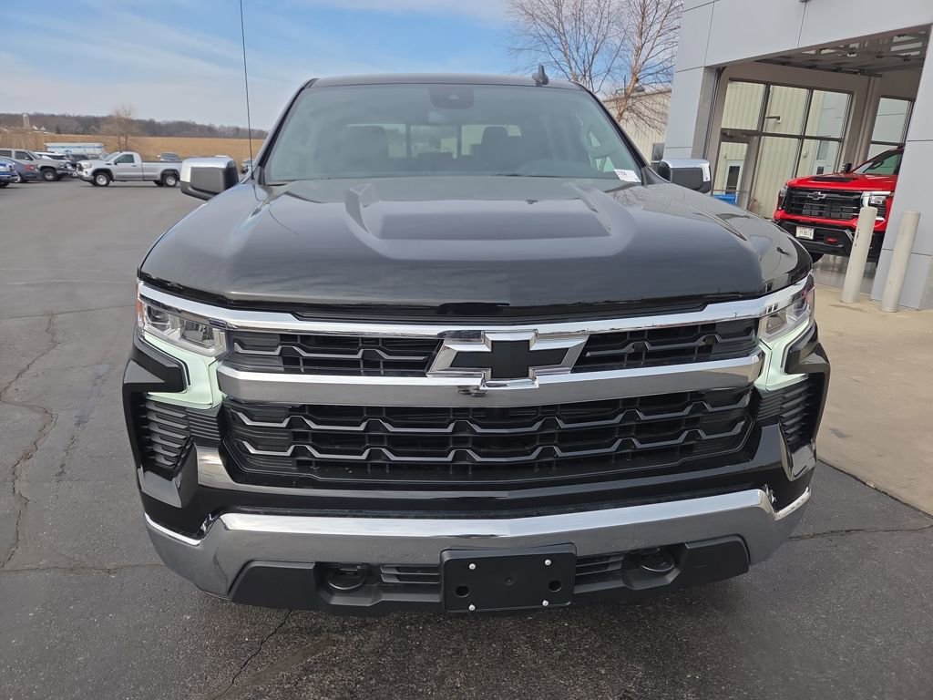 New 2026 Chevrolet Silverado 1500 LT image 3