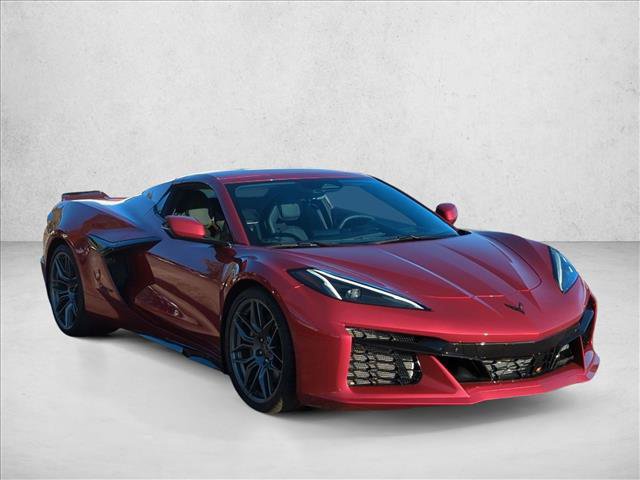 Used 2025 Chevrolet Corvette Z06 image 3