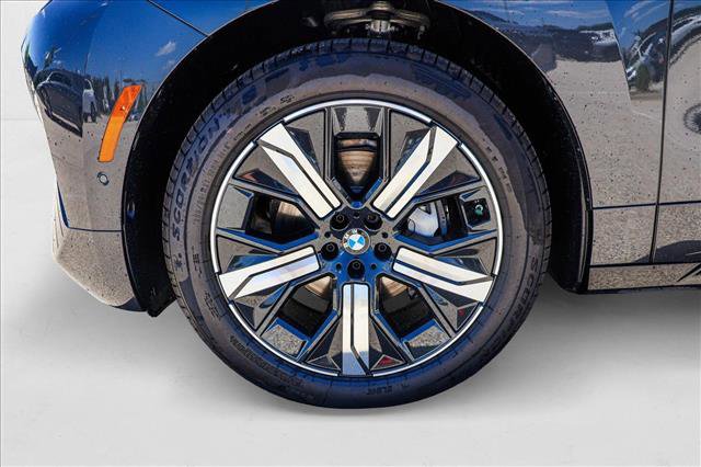 New 2026 BMW iX xDrive60 w/ Premium Package image 9