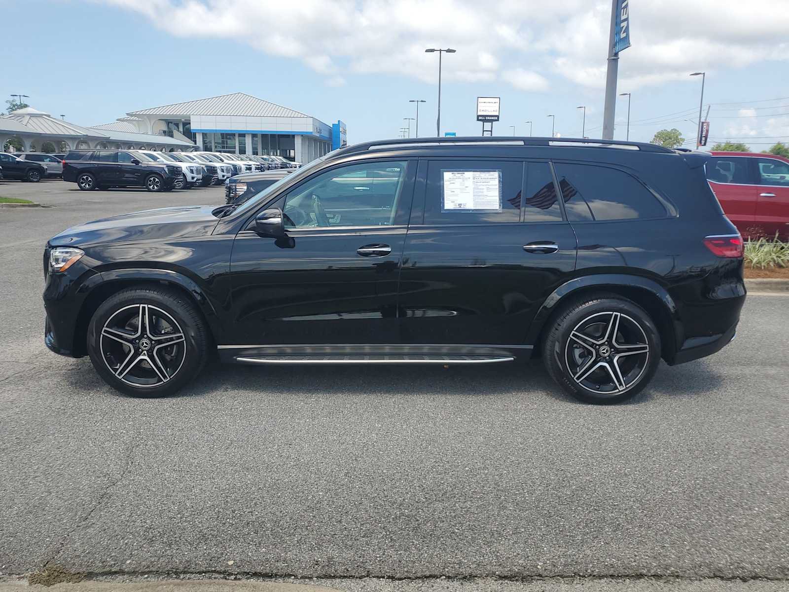 Used 2024 Mercedes-Benz GLS 450 4MATIC image 2