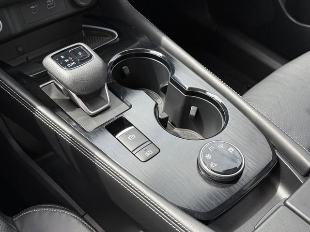 Used 2023 Nissan Rogue Platinum w/ Platinum Premium Package image 25