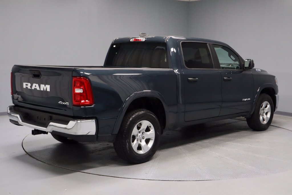Used 2025 RAM 1500 Big Horn AWD/4WD image 11