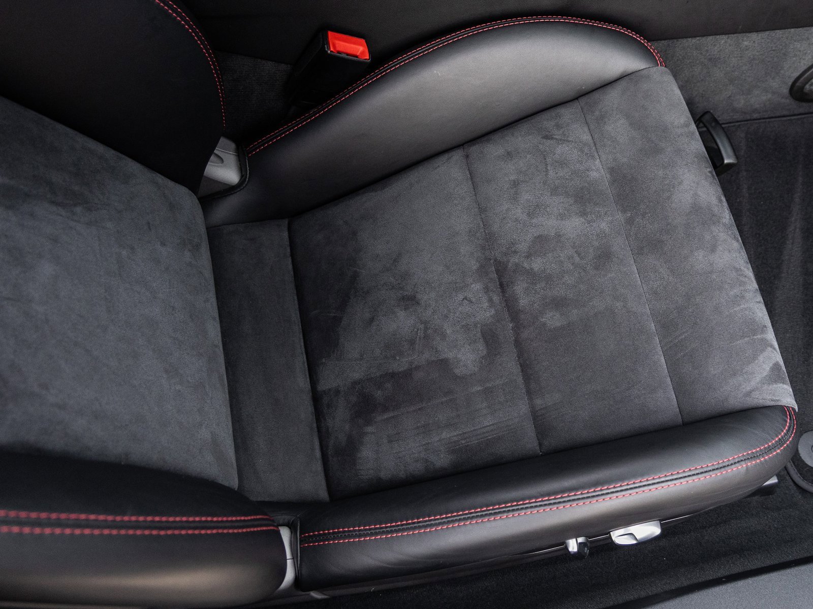 Used 2018 Porsche 911 GT3 image 43