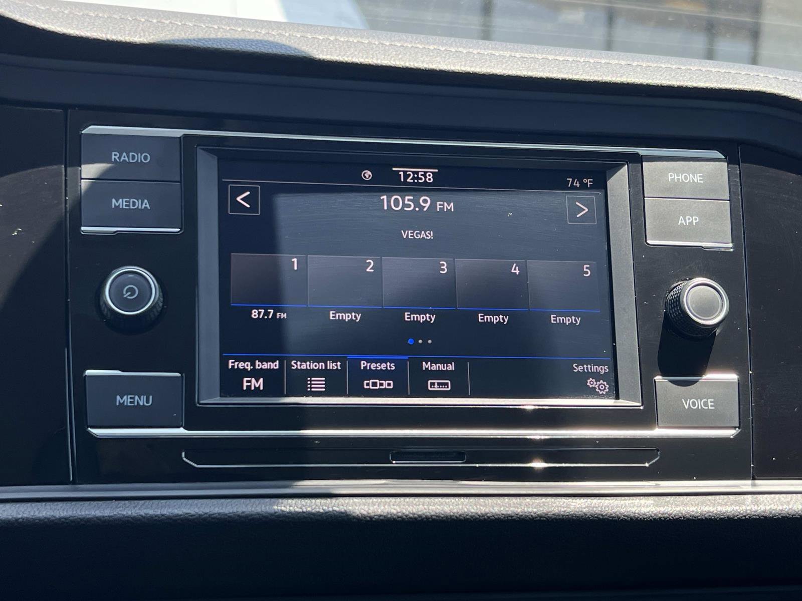 Certified 2024 Volkswagen Jetta S FWD image 12