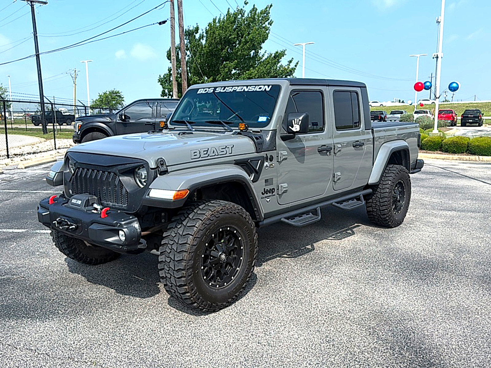 Used 2021 Jeep Gladiator Sport AWD/4WD image 2