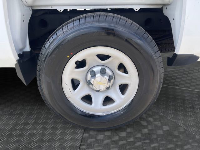 Used 2016 Chevrolet Silverado 1500 W/T w/ Trailering Package image 32