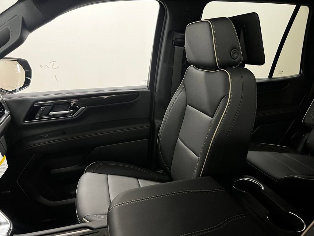 New 2026 GMC Yukon Elevation w/ Elevation Premium Package AWD/4WD image 25