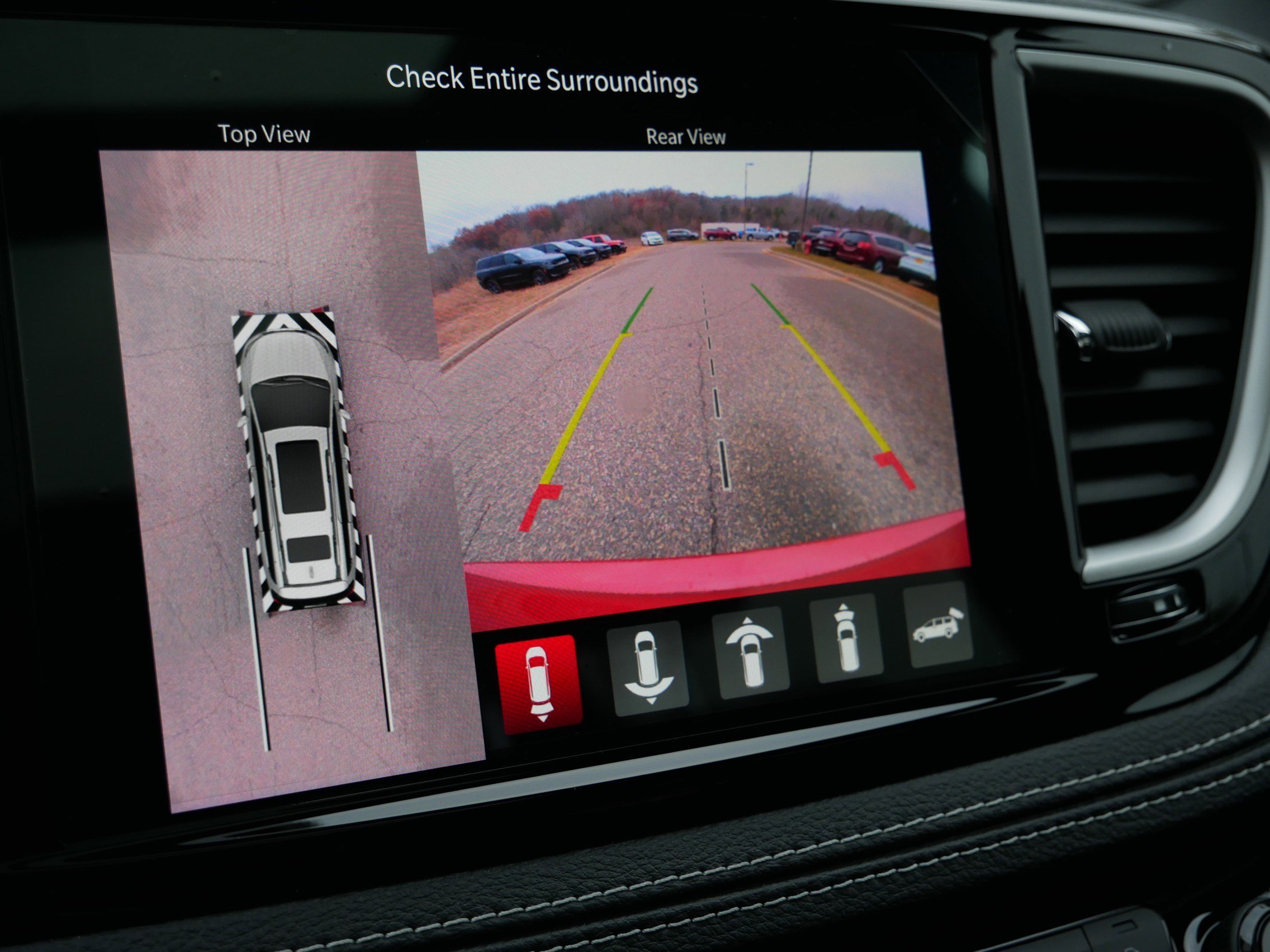 New 2026 Chrysler Pacifica Select image 22