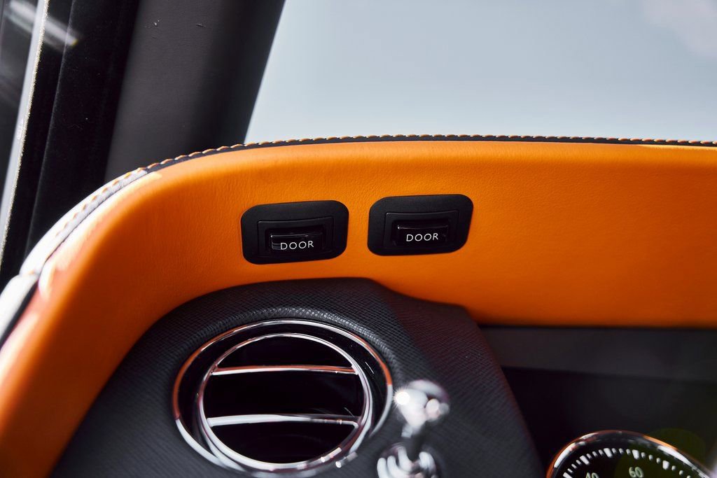 Used 2024 Rolls-Royce Cullinan Black Badge image 61