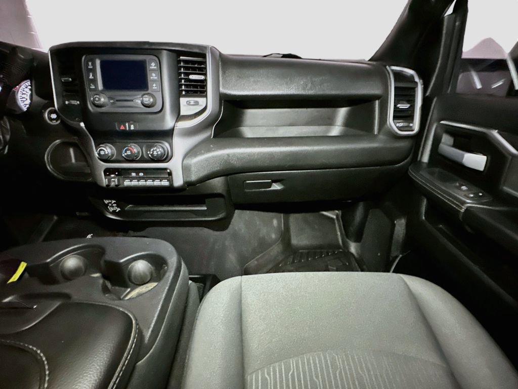 Used 2024 RAM 3500 SLT w/ Quick Order Package 2YG SLT AWD/4WD image 30