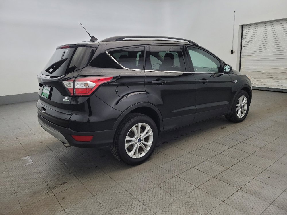 Used 2018 Ford Escape SE w/ SE Sync 3 Package image 10