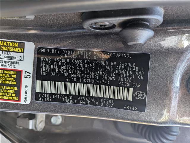 Used 2021 Toyota Camry SE w/ Cold Weather Package image 23