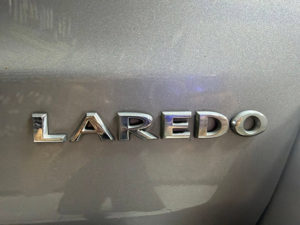 Used 2017 Jeep Grand Cherokee Laredo w/ Quick Order Package 2BE RWD image 11