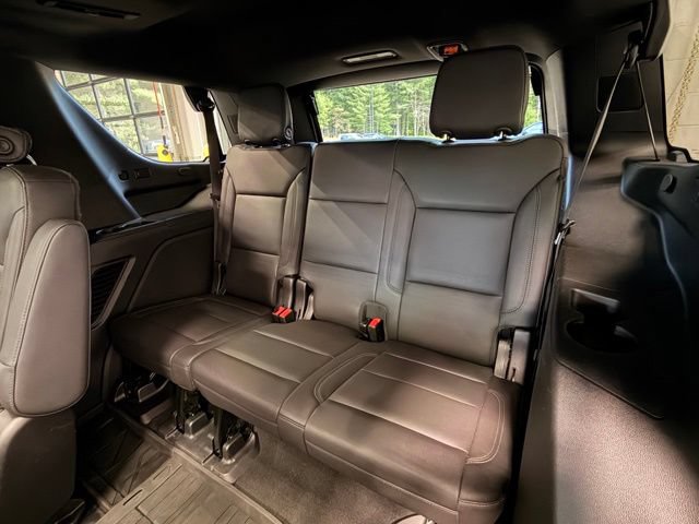 Used 2022 Chevrolet Tahoe LT w/ Luxury Package AWD/4WD image 21