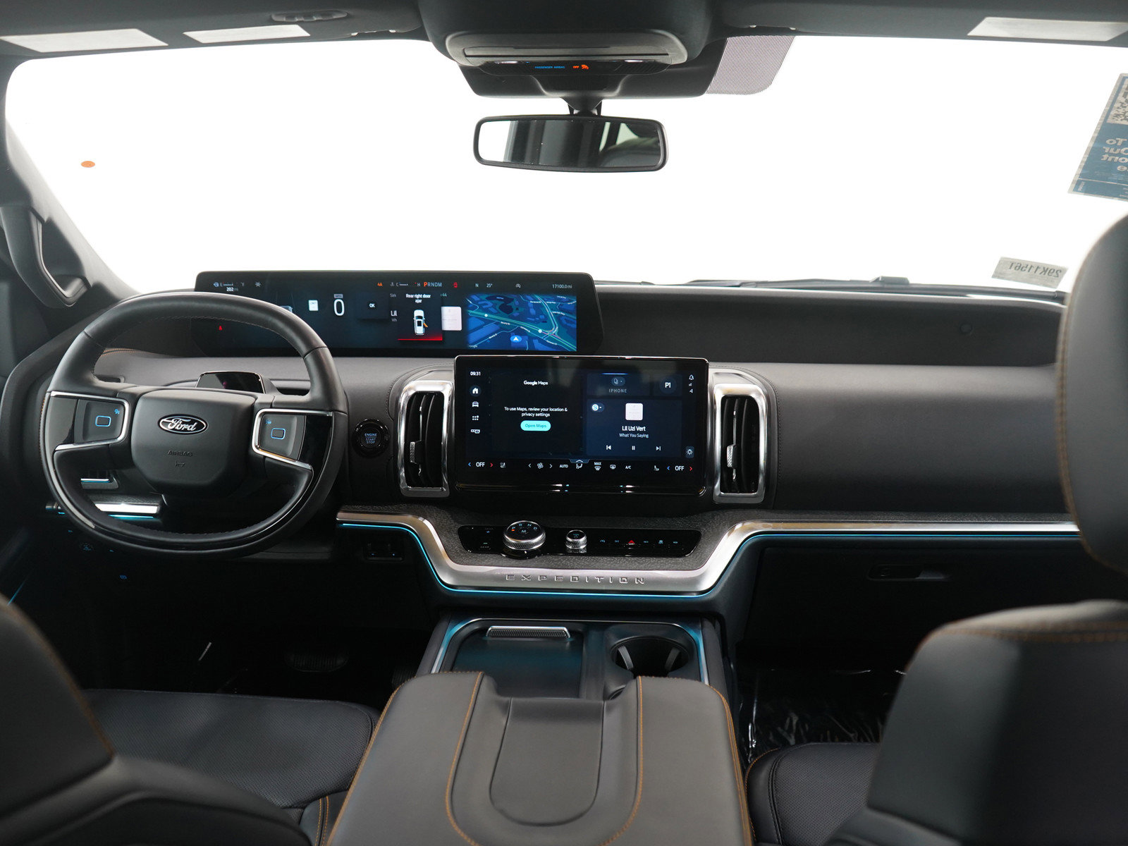 Used 2025 Ford Expedition Tremor AWD/4WD image 16