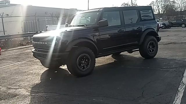 Used 2021 Ford Bronco Badlands AWD/4WD image 4