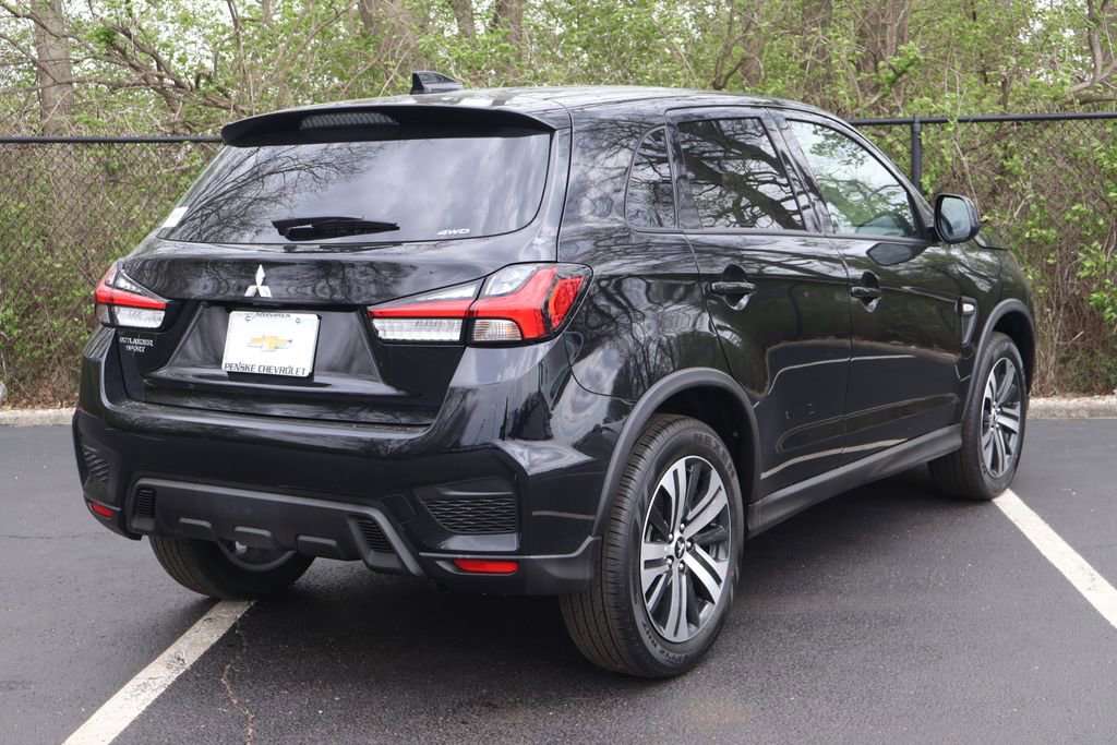 Used 2026 Mitsubishi Outlander Sport ES image 8