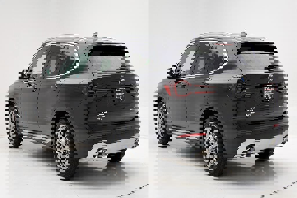 Used 2024 BMW X3 xDrive30i w/ Convenience Package image 7