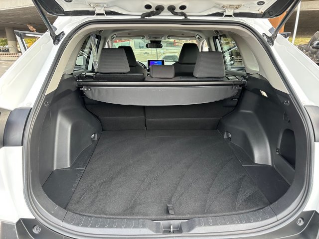 Certified 2025 Toyota RAV4 XLE AWD/4WD image 28