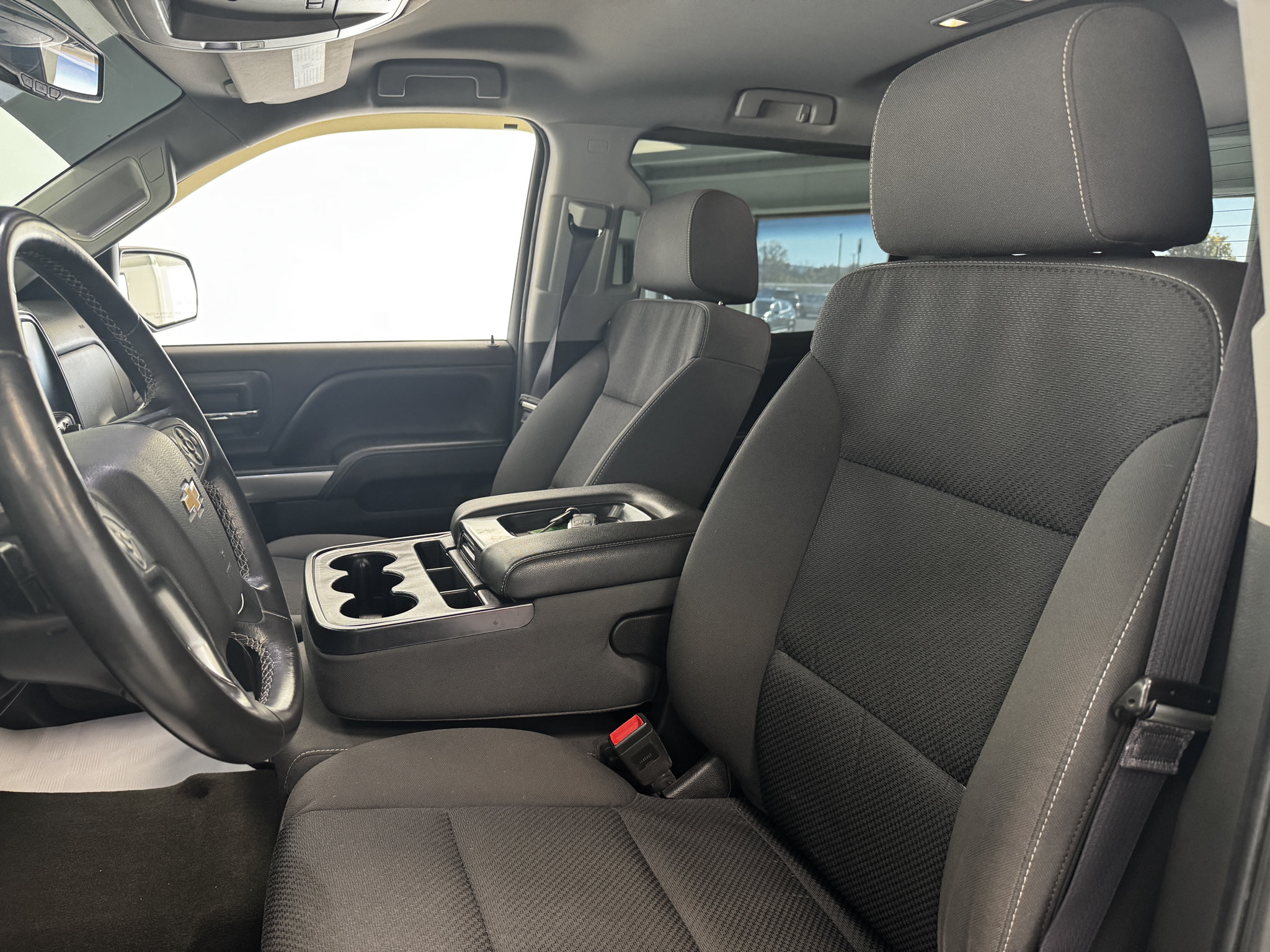 Used 2017 Chevrolet Silverado 1500 LT w/ All Star Edition AWD/4WD image 12