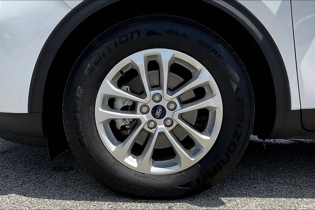 Used 2021 Ford Escape SE FWD image 30