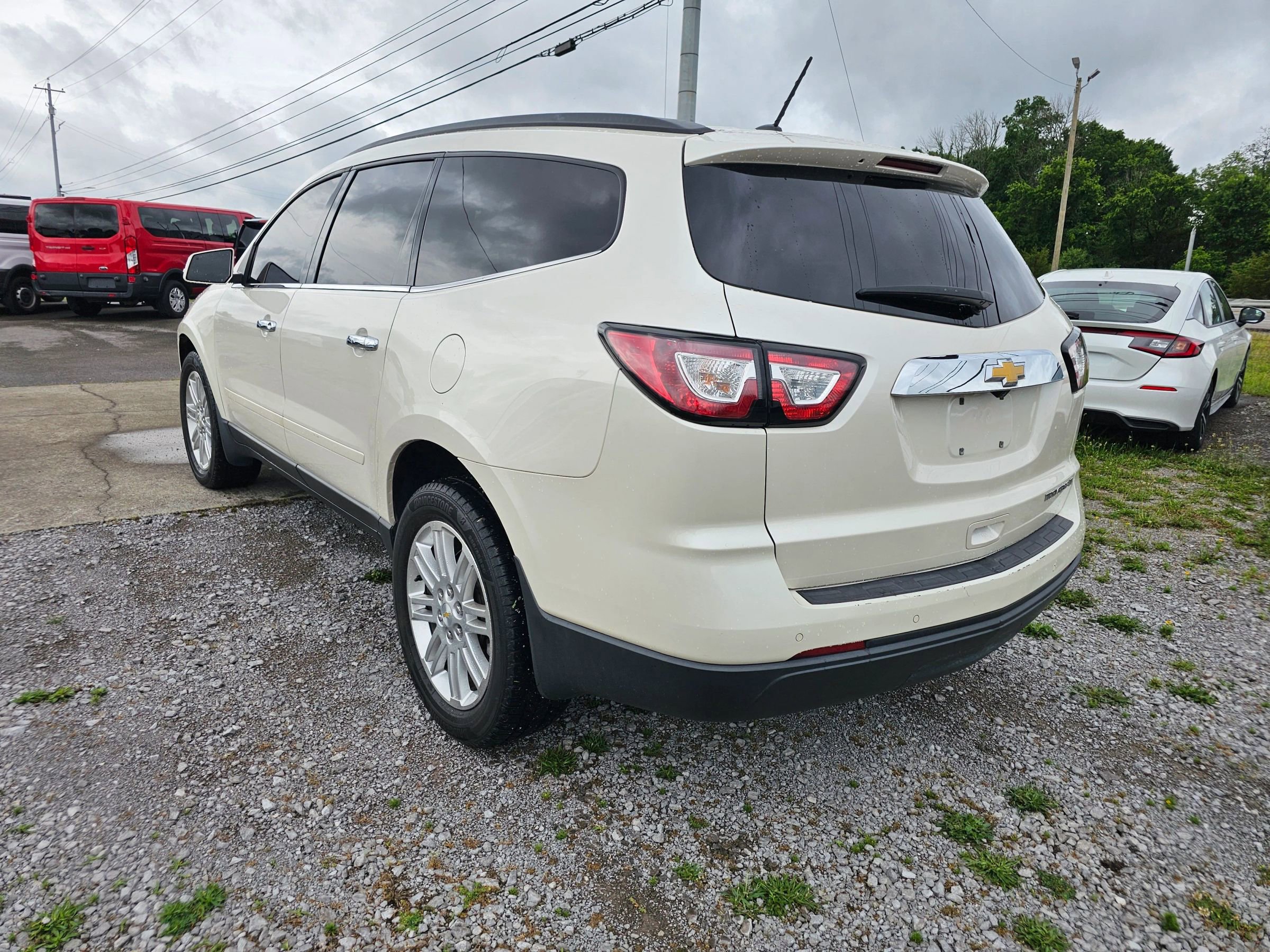 Used 2015 Chevrolet Traverse LT w/ Style and Technology Package FWD image 17