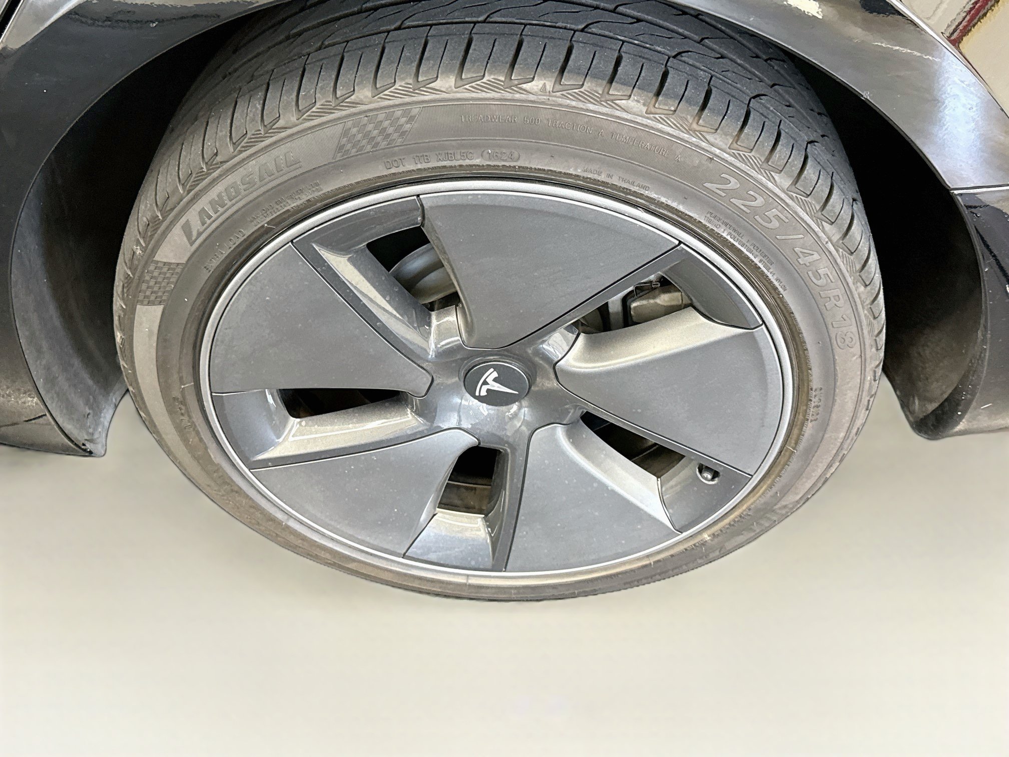 Used 2023 Tesla Model 3 Standard Range RWD image 11